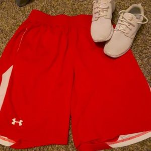 Red under armour shorts size L NWOT